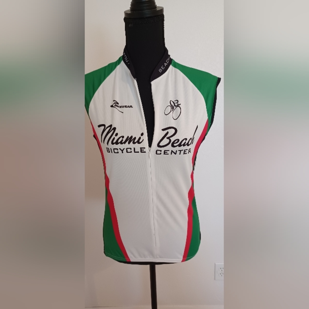 Women's sleeveless cycling jersey